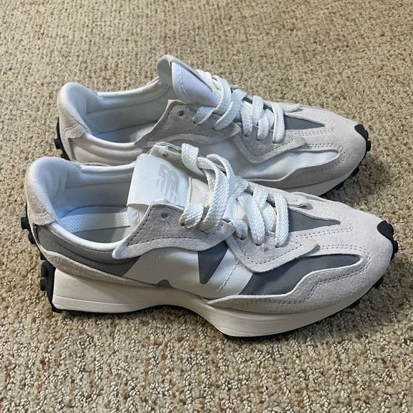 New Balance Shoes - New Balance 327 Sneakers
